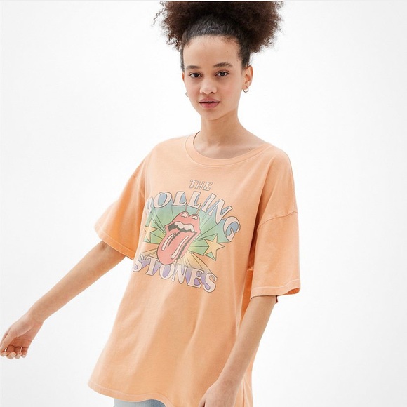 American Eagle Outfitters Tops - 2/$20 American Eagle Oversized Rolling Stones Graphic T-Shirt sz XS/S!